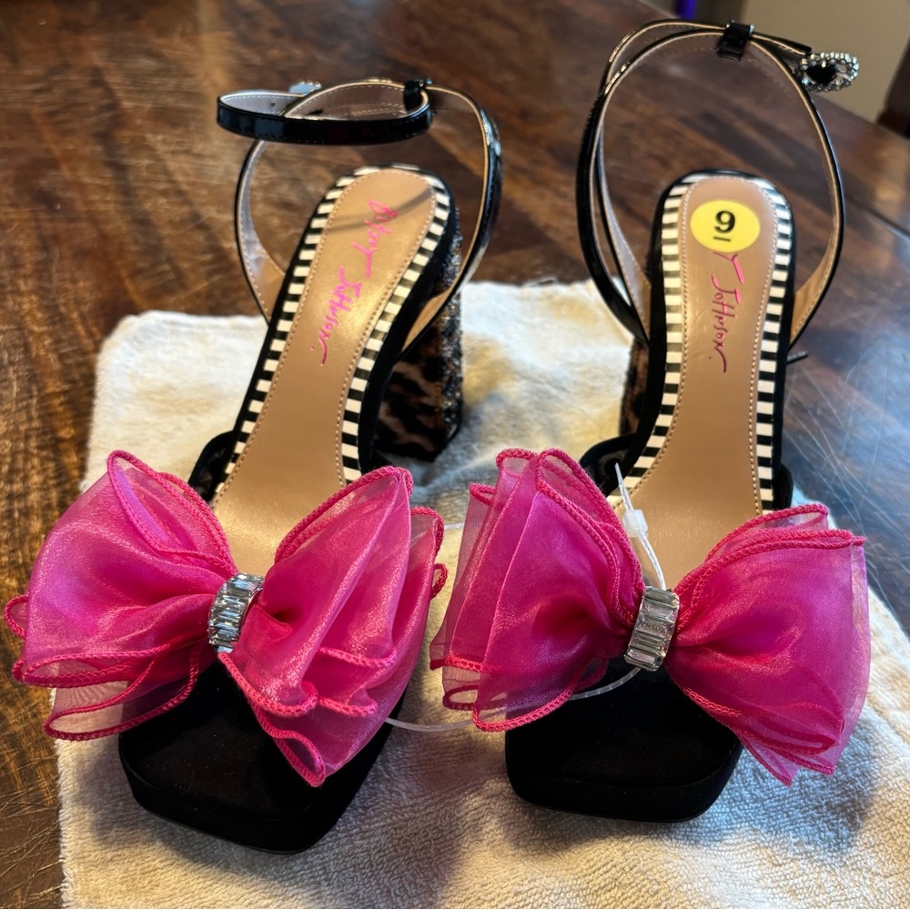 “Blue” by Betsey Johnson -Palloma Sandal- SZ 9 NWT